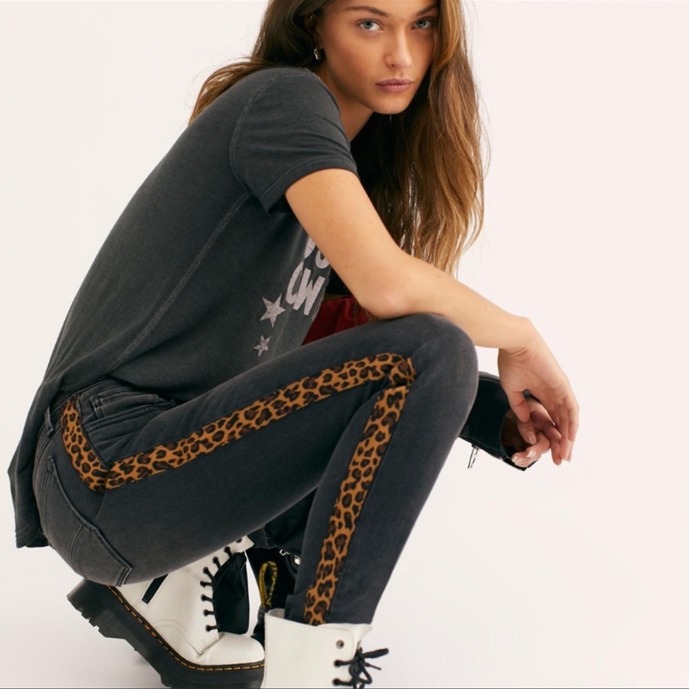 Driftwood X Free People Jackie Leopard Skinny Jeans size 26